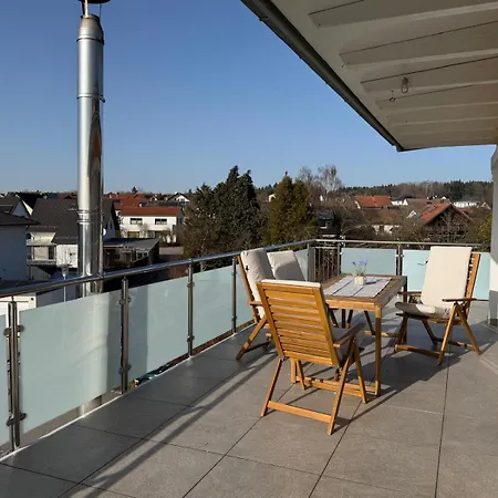 Esmeralda Penthouse - 3schlafzimmer - 30m2 Terrasse Panorama- Fernblick & Alpenblick Appartement Ebersbach-Musbach