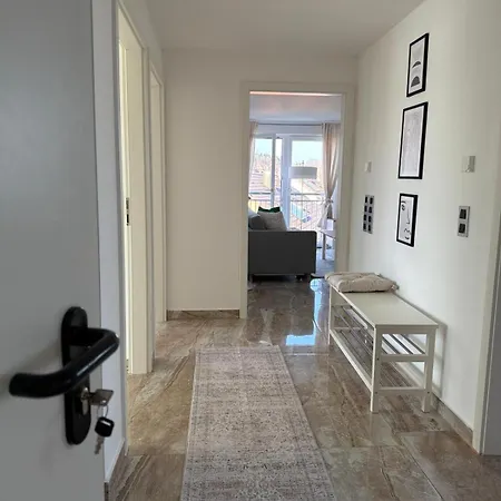 Esmeralda Penthouse - 3schlafzimmer - 30m2 Terrasse Panorama- Fernblick&alpenblick * Ebersbach-Musbach